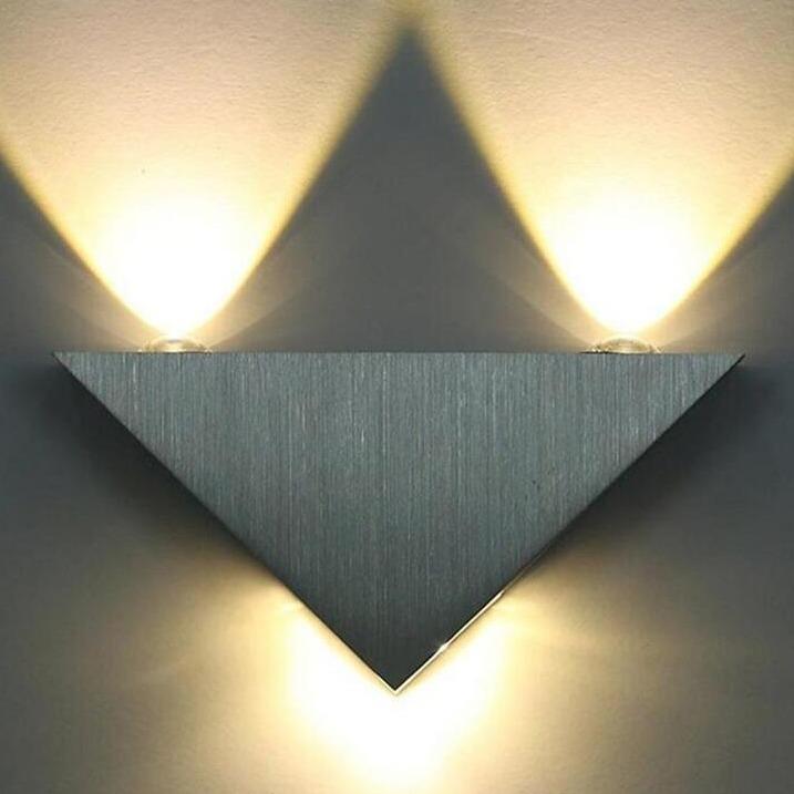 Applique Murale Triangle