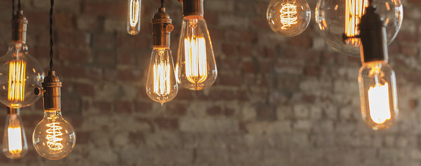 Tendance en matière d'éclairage : Ampoules à filament de carbone (alias ampoules Edison)